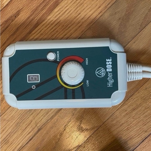 HigherDOSE Infrared Sauna Blanket - Black V3 - Picture 4 of 7